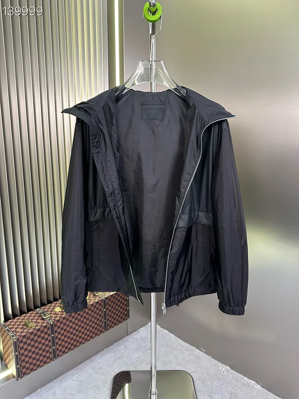 Prada S-3XL 26yr21 (3)